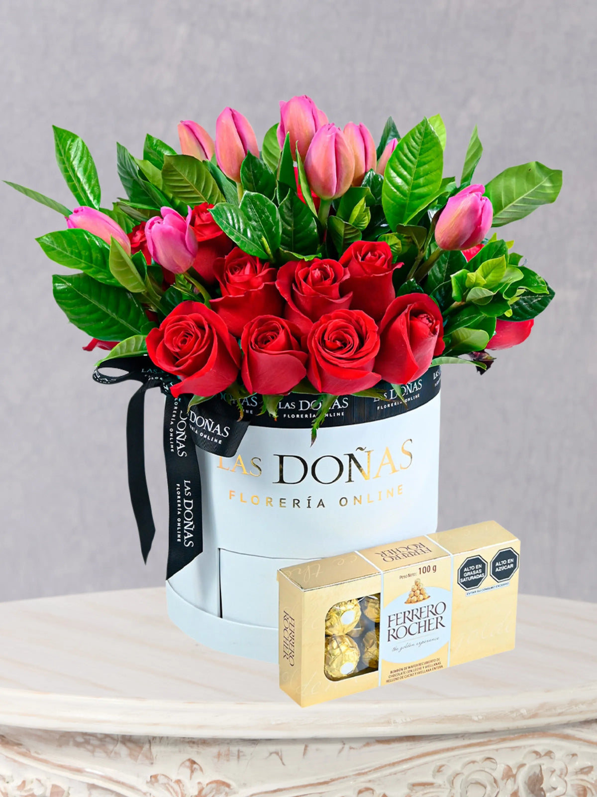 Box Judith box floral con 24 rosas rojas + 10 tulipanes
