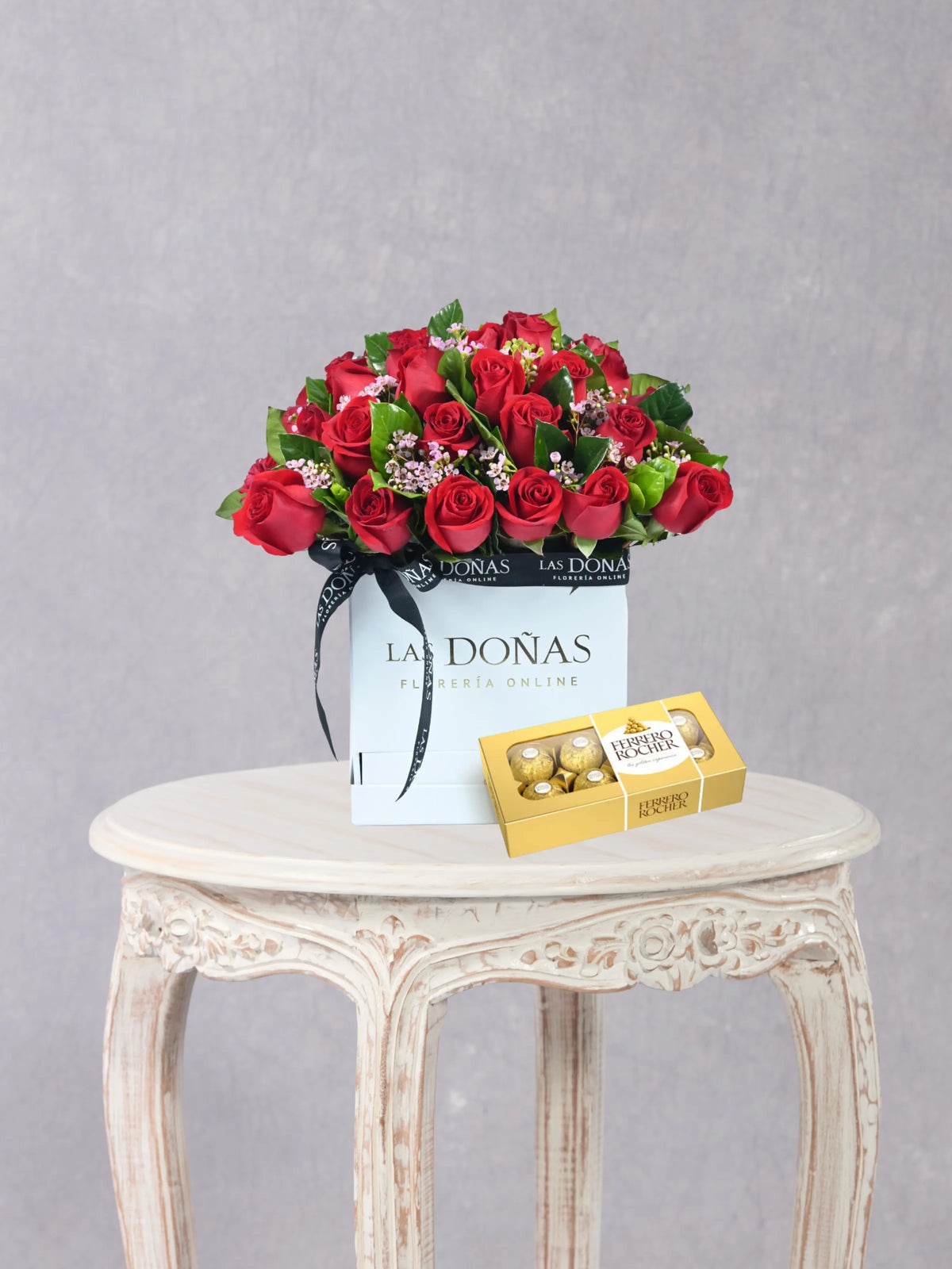 Box Catalina box floral con 45-50 rosas rojas
