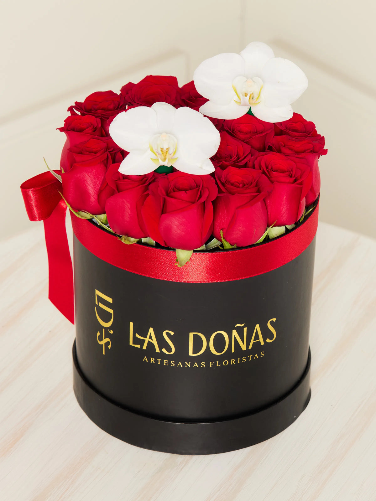 Box de rosas y orquidea