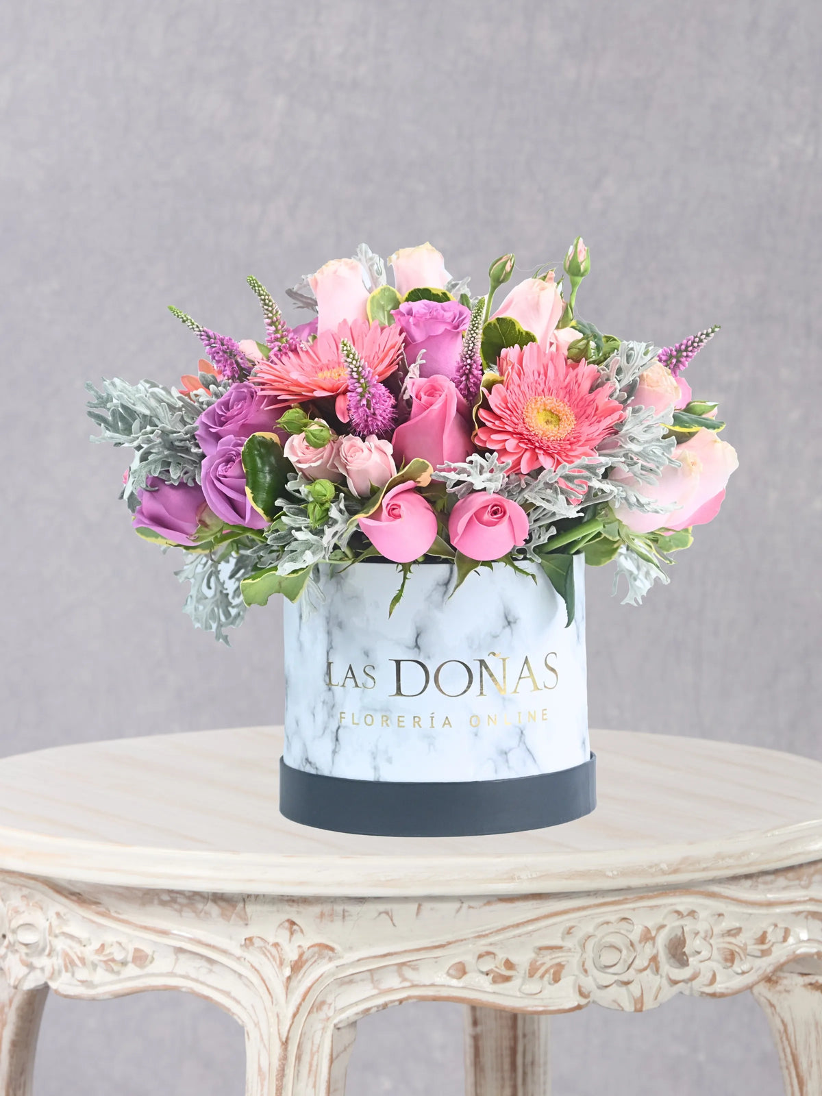 Box Princesa box floral con Rosas + minirosas + gerberas