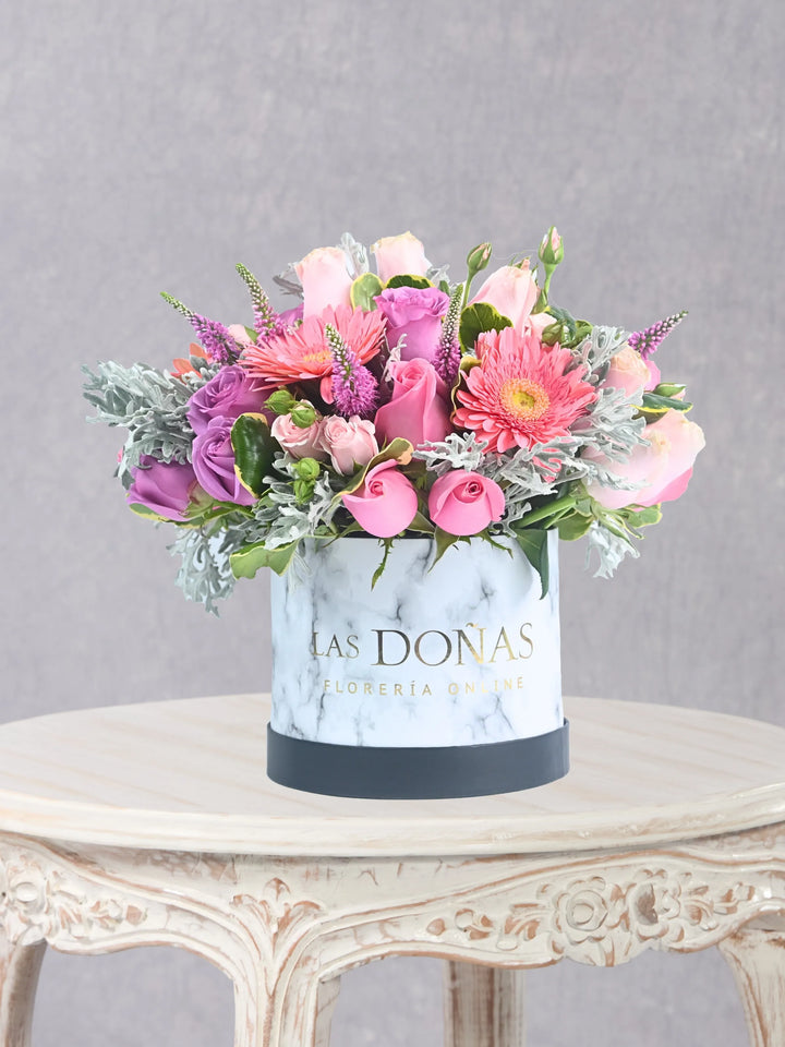 Box Princesa box floral con Rosas + minirosas + gerberas