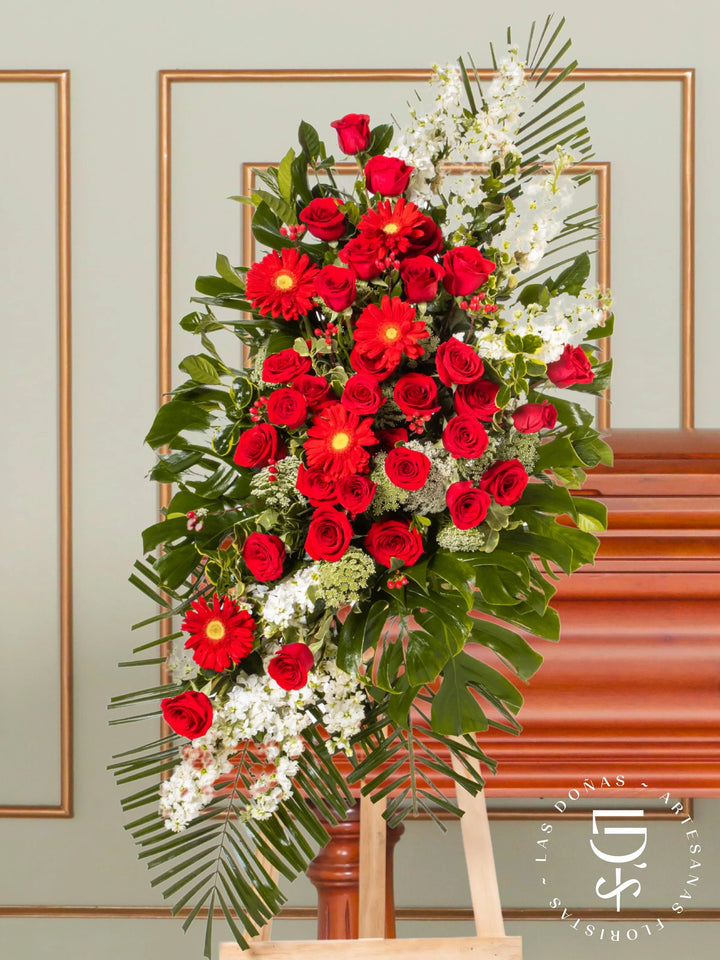 Lágrima de Condolencias de Rosas Rojas y Gerberas arreglo de condolencias con 36 rosas rojas