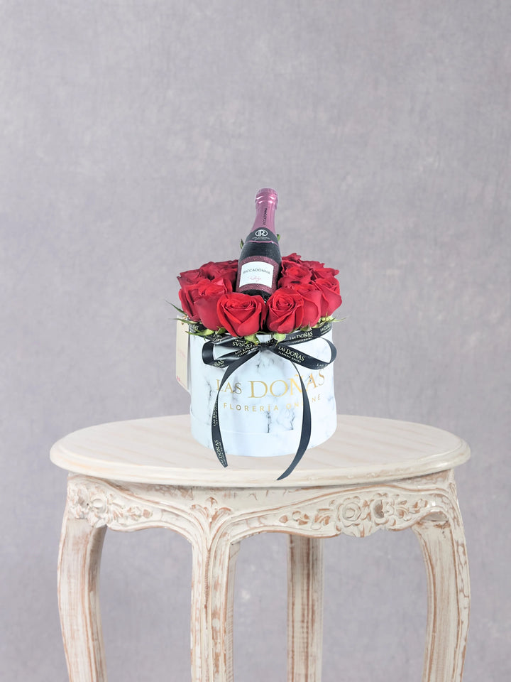Box Rosas Y Espumante box floral con 18 rosas + espumante