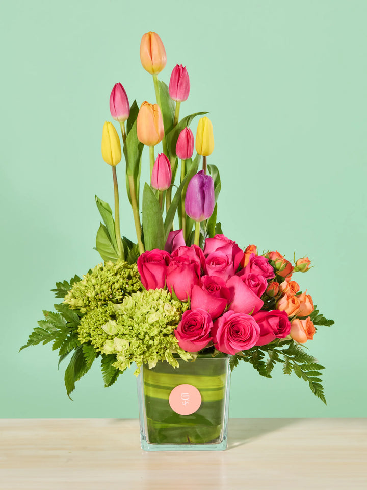 Cubo de Rosas, minirosas y Tulipanes · Deluxe