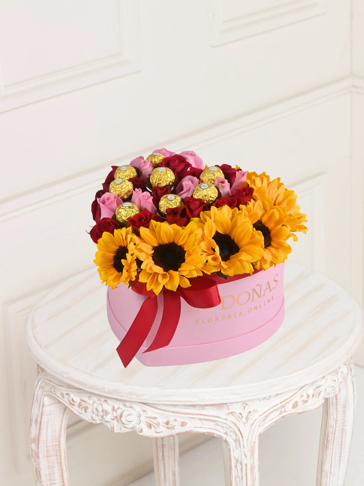 Rosas, Girasoles Y Bombones box floral con 24 rosas + girasoles + bombones