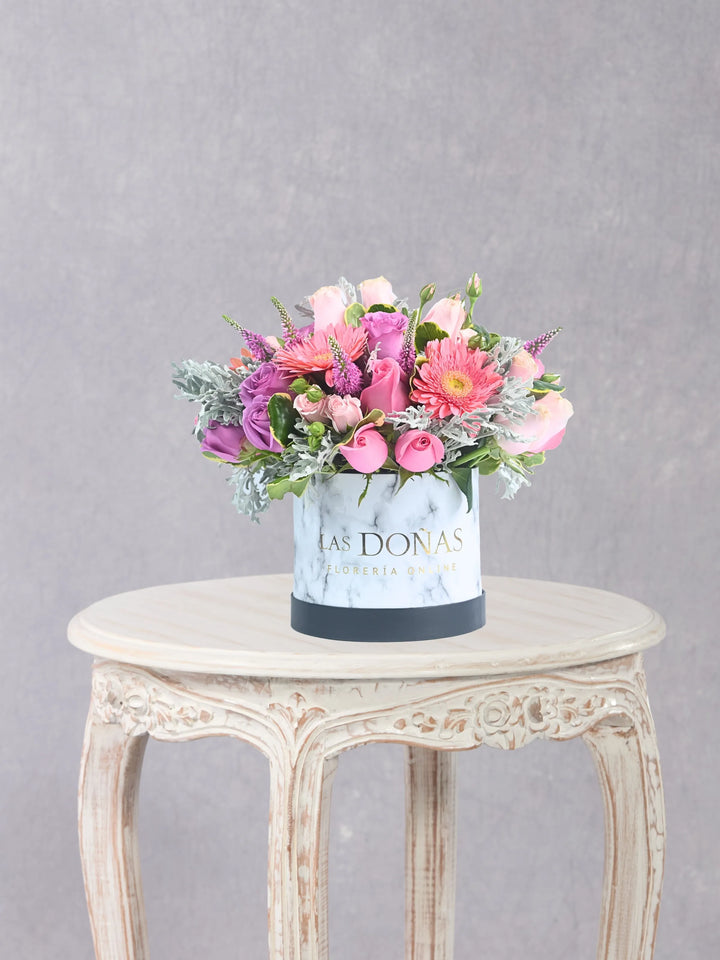 Box Princesa box floral con Rosas + minirosas + gerberas